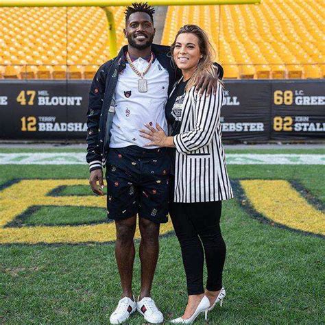 antonio brown girlfriend.